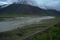 Near the Namtso Lake (2000)
